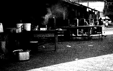 convert -monochrome IMGP8582.JPG IMGP8582_monochrome.JPG